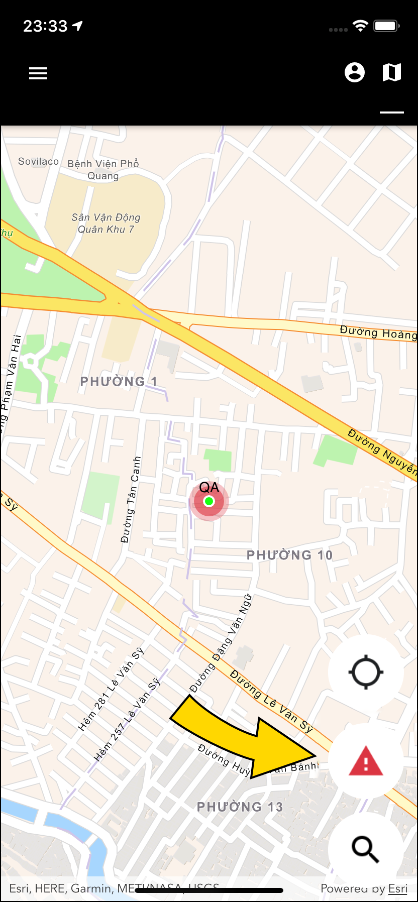 Highlights the Alert icon on the map and shows a centered alert icon.